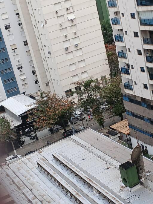 Pitangueiras - Golden Tower Apartamento